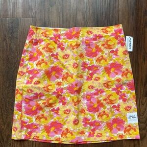 Old Navy Women's Mini Skirt - Vibrant Yellow and Pink Floral